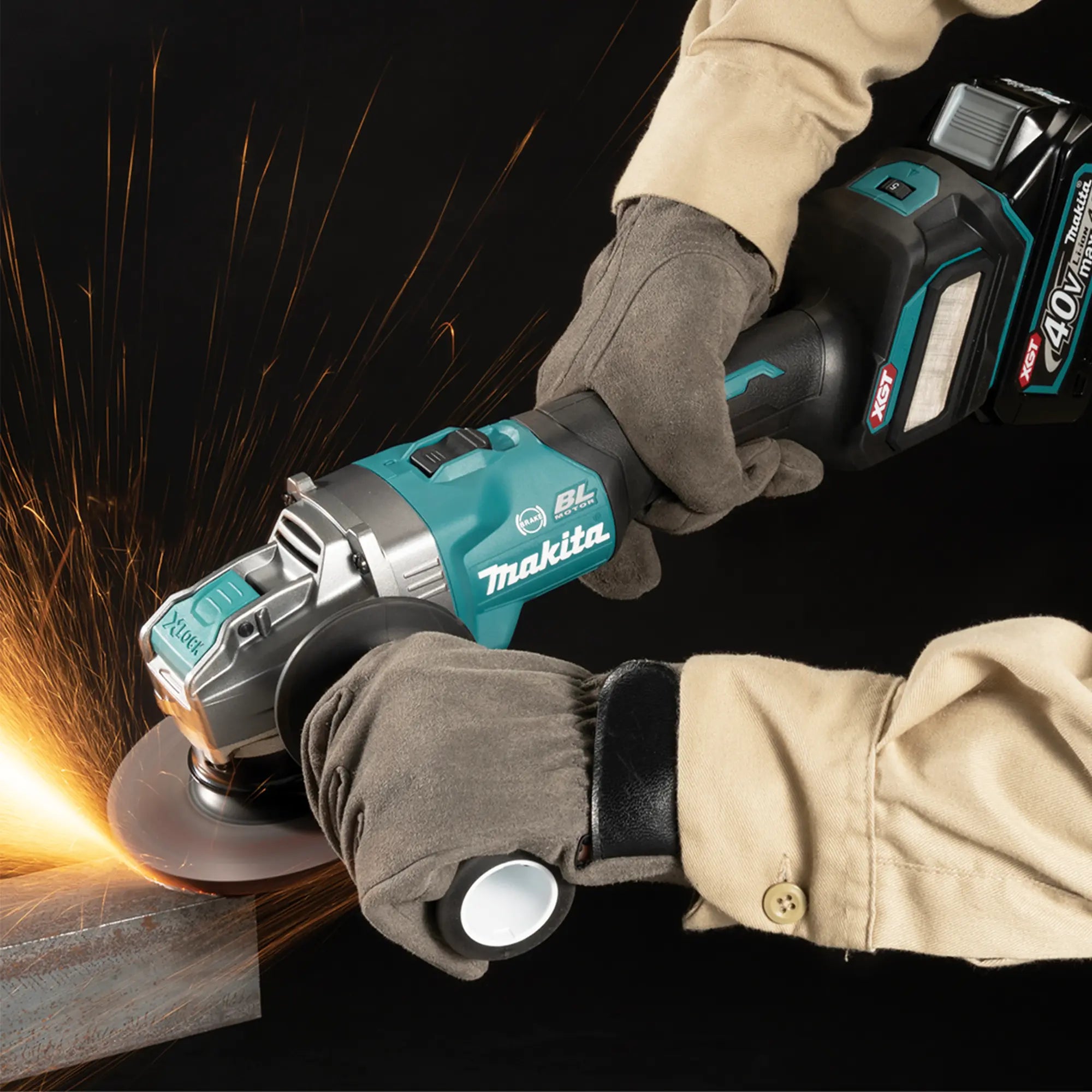 Smerigliatrice angolare Makita GA041GM201 40V 4Ah